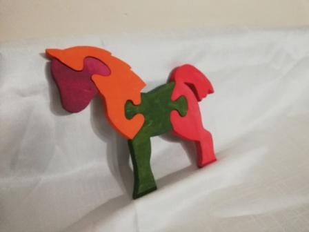 AT TEMALI DOĞAL YAPBOZ PUZZLE